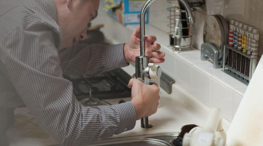 Professional Leak Detection Services in Phyllis, KY
